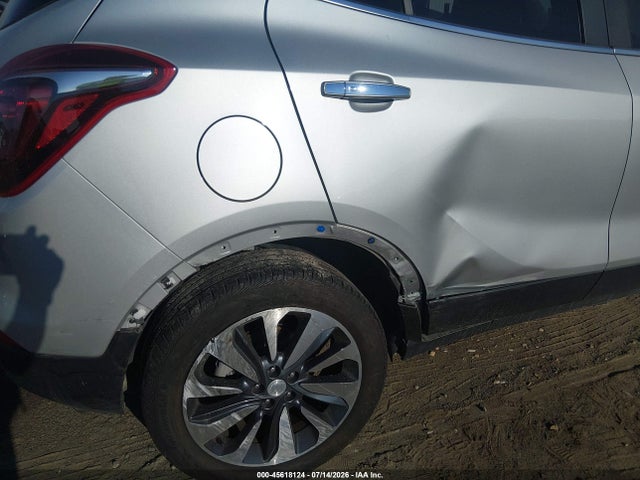 45618124 :رقم المزاد ، KL4CJESM5NB568886 vin ، 2022 Buick Encore Awd Preferred مزاد بيع