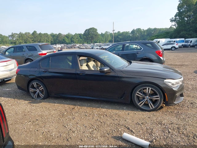 Продажа на аукционе авто 2016 Bmw 750i Xdrive, vin: WBA7F2C55GG416043, номер лота: 45618195