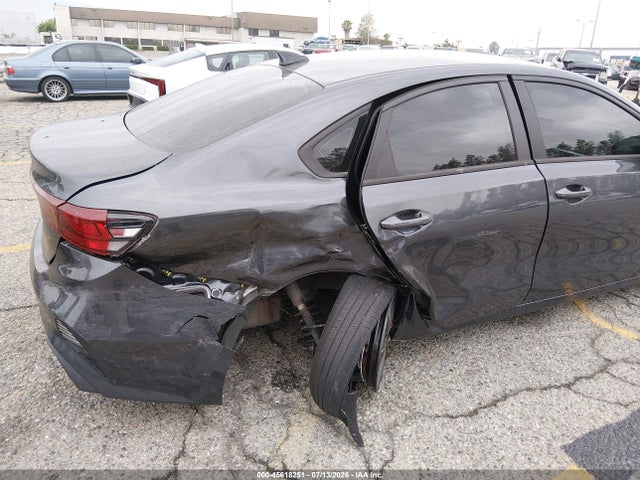 KIA Forte Lxs 2023 3KPF24AD8PE590351 Image 6