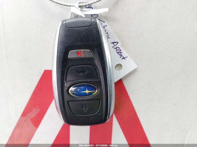 45618261 :رقم المزاد ، 4S4WMACD4L3434553 vin ، 2020 Subaru Ascent Premium مزاد بيع