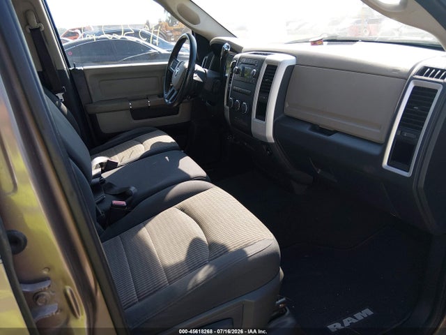 45618268 :رقم المزاد ، 1D3HB18P49S728580 vin ، 2009 Dodge Ram 1500 Slt/sport/trx مزاد بيع