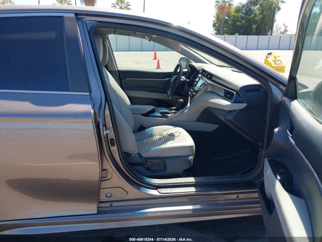 Toyota CAMRY SE 2020 4T1M11AKXLU384897 Image 5