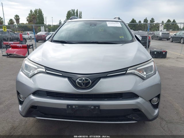 JTMYFREV2JJ180782 Toyota Rav4 Limited