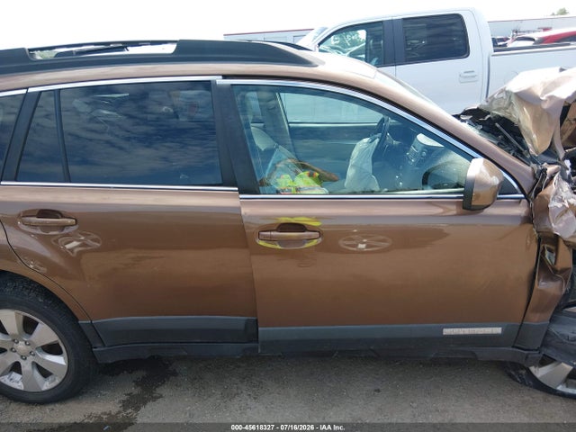 2011 Subaru Outback 2.5i Premium მანქანა იყიდება აუქციონზე, vin: 4S4BRCGC4B3326283, აუქციონის ნომერი: 45618327