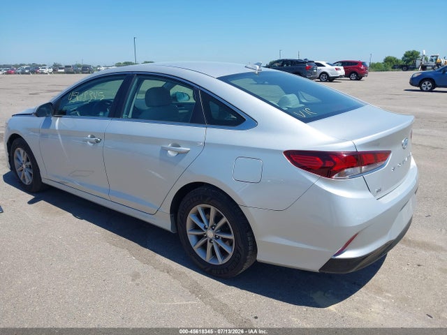 Hyundai SONATA SE 2018 5NPE24AF0JH723801 Image 3