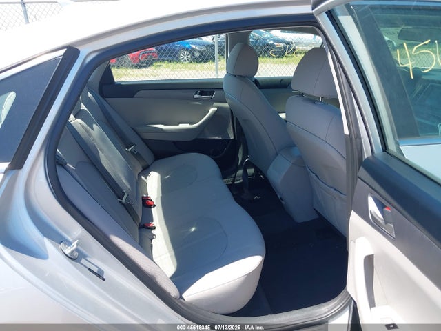 Hyundai SONATA SE 2018 5NPE24AF0JH723801 Image 8