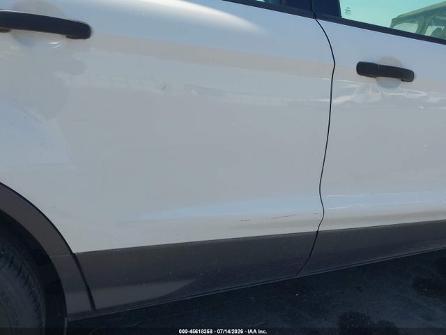1FMCU0F75FUC80758 Ford ESCAPE S