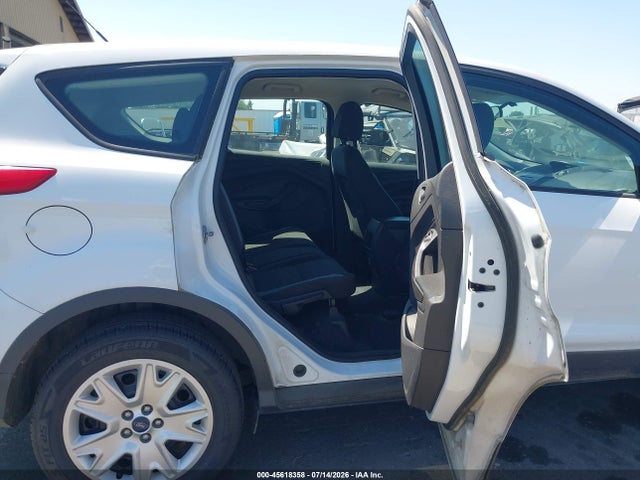 1FMCU0F75FUC80758 Ford ESCAPE S