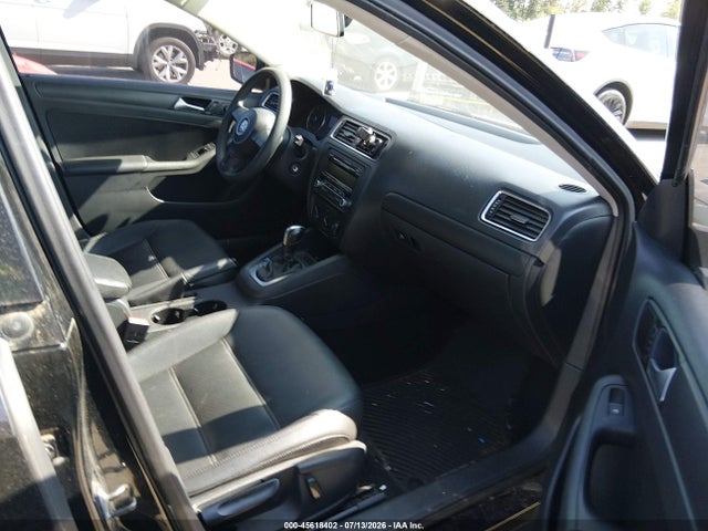3VWD17AJ8EM262185 Volkswagen Jetta 1.8t Se