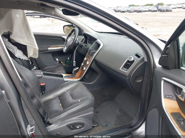 Aukcja sprzedaży 2017 Volvo Xc60 T5 Inscription, vin: YV440MDU2H2106274, numer aukcji: 45618412