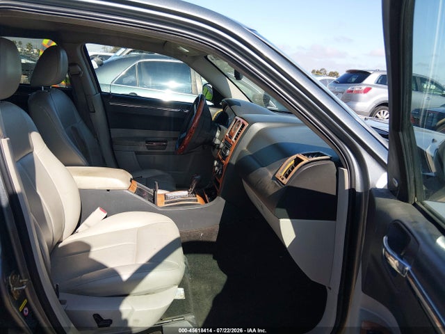 Продажа на аукционе авто 2006 Chrysler 300 Touring, vin: 2C3LA53G26H205893, номер лота: 45618414