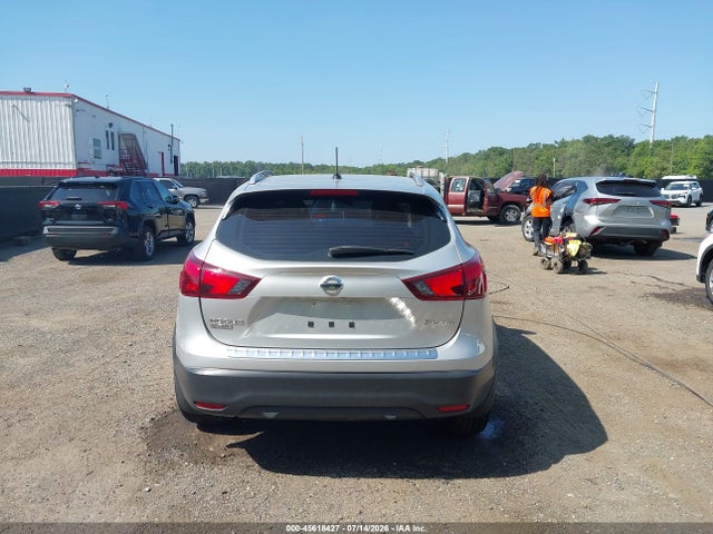 Продажа на аукционе авто 2017 Nissan Rogue Sport Sl, vin: JN1BJ1CR1HW127342, номер лота: 45618427