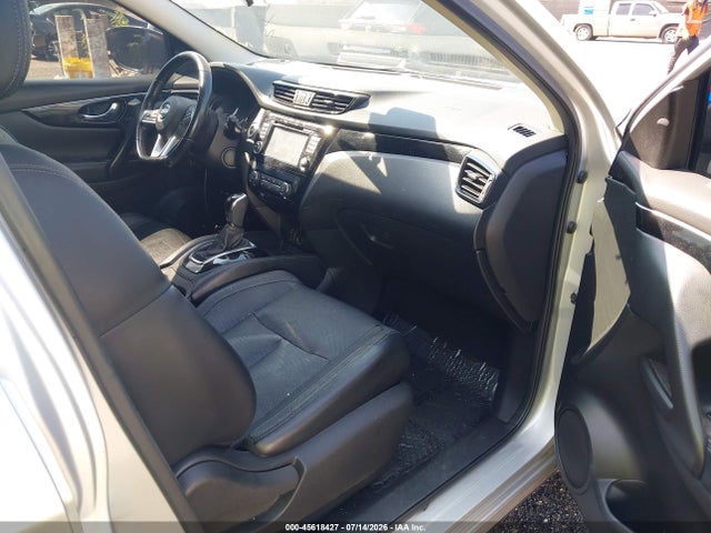 Продажа на аукционе авто 2017 Nissan Rogue Sport Sl, vin: JN1BJ1CR1HW127342, номер лота: 45618427