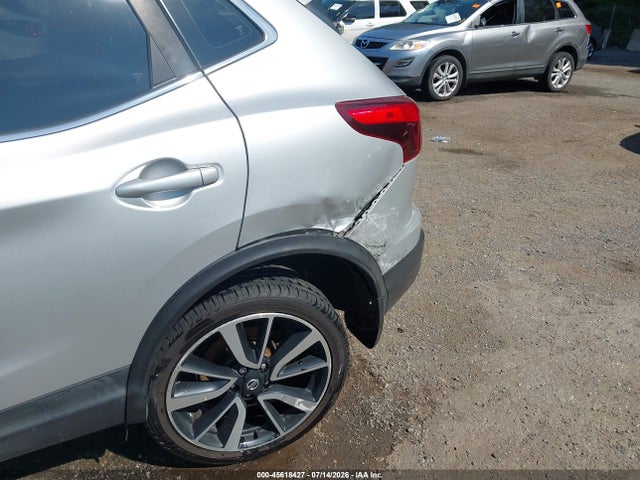 Продажа на аукционе авто 2017 Nissan Rogue Sport Sl, vin: JN1BJ1CR1HW127342, номер лота: 45618427