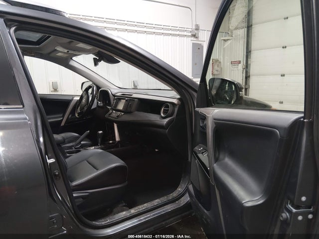 Toyota Rav4 Limited 2017 JTMDFREV5HD218903 Image 5