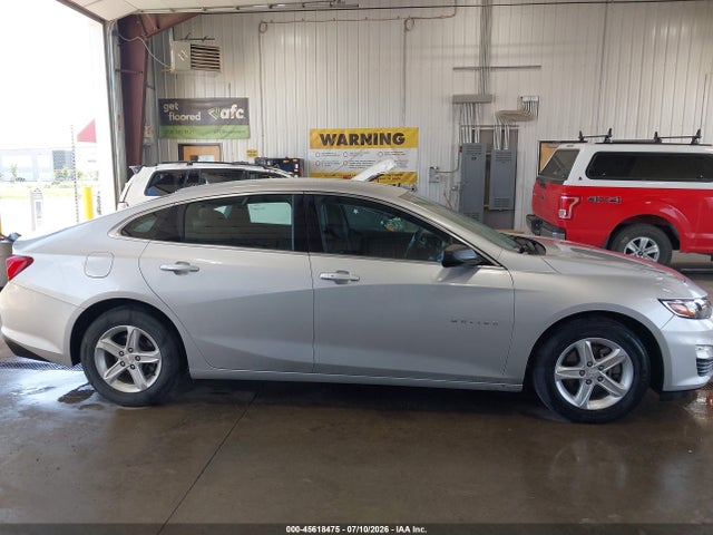 1G1ZC5ST1LF137655 Chevrolet Malibu Fwd 1fl