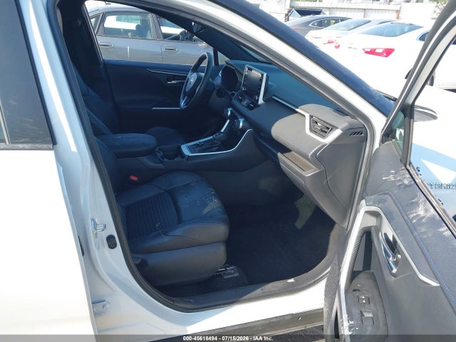 Продажа на аукционе авто 2020 Toyota Rav4 Hybrid Xse, vin: 2T3EWRFVXLW087241, номер лота: 45618494