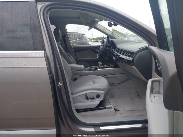 45618505 :رقم المزاد ، WA1LAAF74JD002570 vin ، 2018 Audi Q7 3.0t Premium مزاد بيع