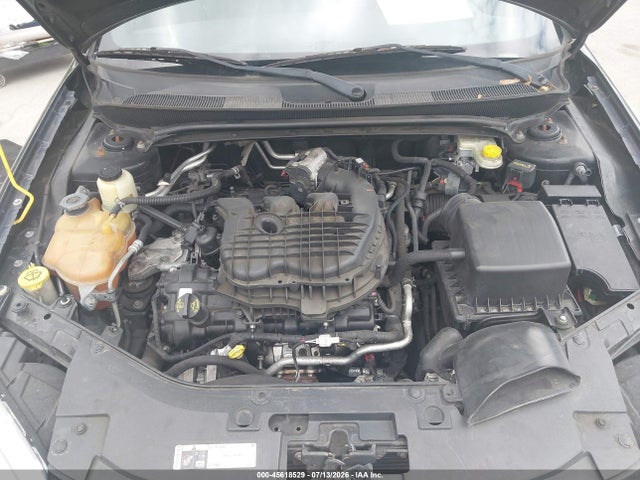 Chrysler 200 Limited 2014 1C3CCBCG1EN100227 Image 10