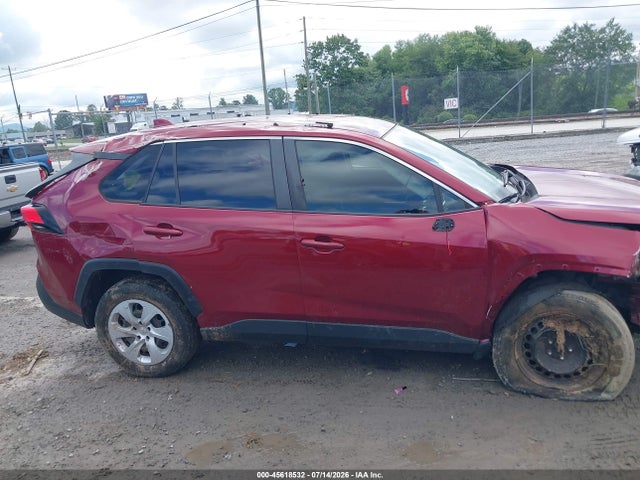 Toyota RAV4 LE 2019 JTMH1RFV1KD501367 Image 13