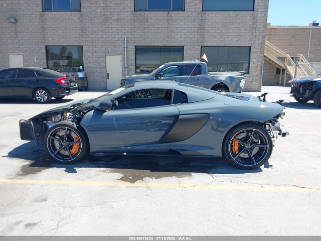 Mclaren 675lt Spider 2016 SBM11SAA4GW675997 Image 15