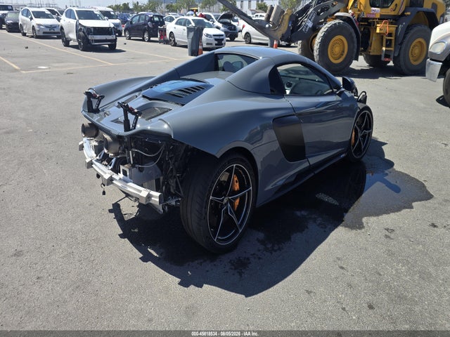 Mclaren 675lt Spider 2016 SBM11SAA4GW675997 Image 4