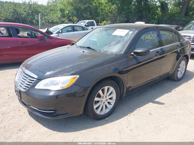 45618537 :رقم المزاد ، 1C3CCBBB3EN192527 vin ، 2014 Chrysler 200 Touring مزاد بيع