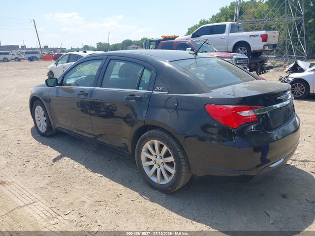 45618537 :رقم المزاد ، 1C3CCBBB3EN192527 vin ، 2014 Chrysler 200 Touring مزاد بيع