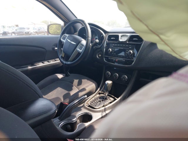 45618537 :رقم المزاد ، 1C3CCBBB3EN192527 vin ، 2014 Chrysler 200 Touring مزاد بيع
