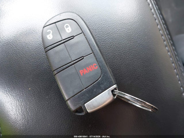 45618541 :رقم المزاد ، 1C4RJFAG5KC834804 vin ، 2019 Jeep Grand Cherokee Laredo E 4x4 مزاد بيع