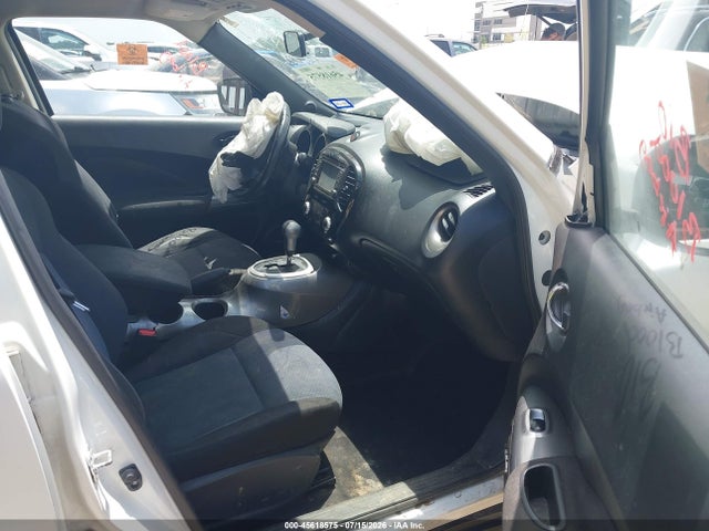 2015 Nissan Juke Sv მანქანა იყიდება აუქციონზე, vin: JN8AF5MR5FT511725, აუქციონის ნომერი: 45618575