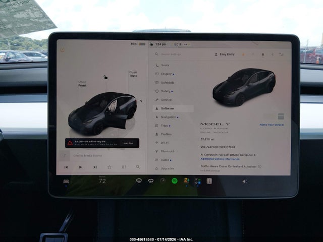 2023 Tesla Model Y Awd/long Range Dual Motor All-wheel Drive მანქანა იყიდება აუქციონზე, vin: 7SAYGDEE9PA157628, აუქციონის ნომერი: 45618580