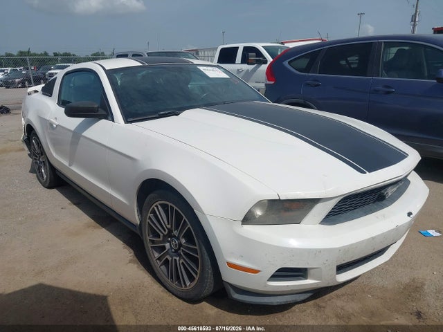 45618593 :رقم المزاد ، 1ZVBP8AM8C5284745 vin ، 2012 Ford Mustang V6 Premium مزاد بيع