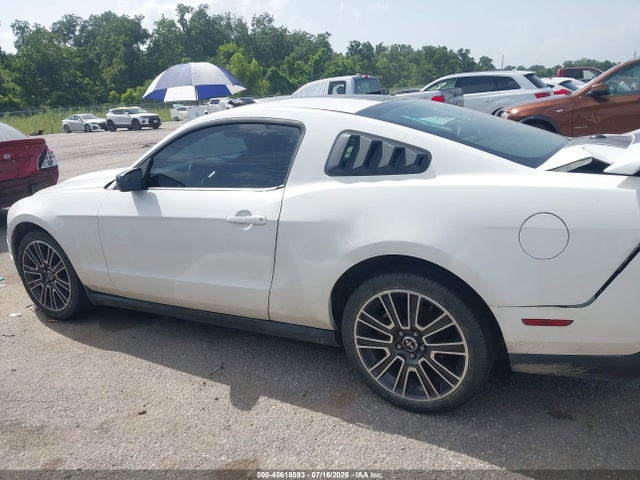 45618593 :رقم المزاد ، 1ZVBP8AM8C5284745 vin ، 2012 Ford Mustang V6 Premium مزاد بيع