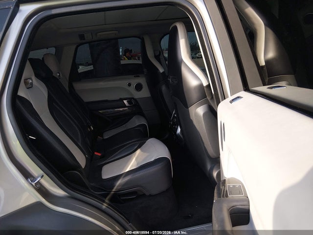 SALWZ2SE5KA818673 Land Rover Range Rover Sport Svr