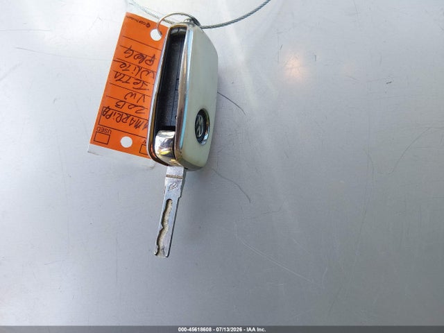 45618608 :رقم المزاد ، 3VWDX7AJ0DM391664 vin ، 2013 Volkswagen Jetta 2.5l Se مزاد بيع