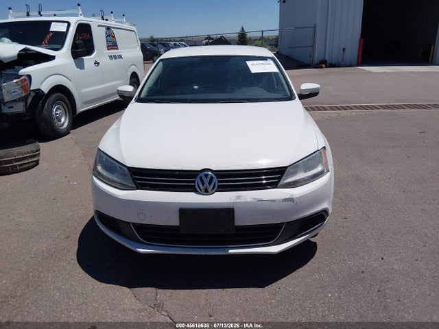 45618608 :رقم المزاد ، 3VWDX7AJ0DM391664 vin ، 2013 Volkswagen Jetta 2.5l Se مزاد بيع