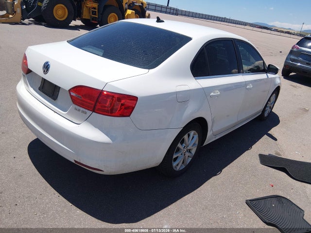 45618608 :رقم المزاد ، 3VWDX7AJ0DM391664 vin ، 2013 Volkswagen Jetta 2.5l Se مزاد بيع