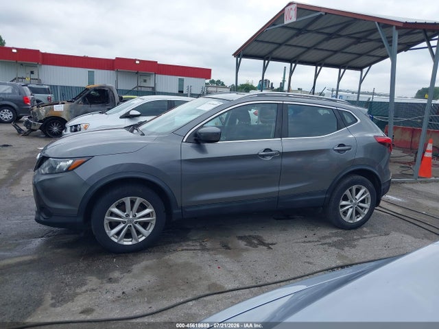 2017 Nissan Rogue Sport Sv მანქანა იყიდება აუქციონზე, vin: JN1BJ1CR3HW117699, აუქციონის ნომერი: 45618689