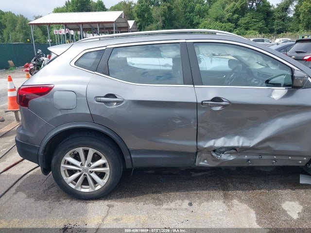 2017 Nissan Rogue Sport Sv მანქანა იყიდება აუქციონზე, vin: JN1BJ1CR3HW117699, აუქციონის ნომერი: 45618689