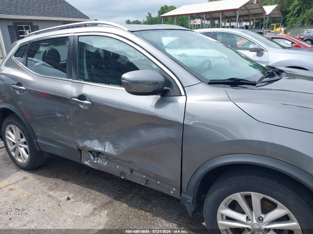 2017 Nissan Rogue Sport Sv მანქანა იყიდება აუქციონზე, vin: JN1BJ1CR3HW117699, აუქციონის ნომერი: 45618689