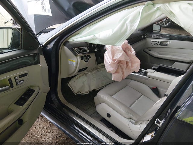Mercedes-Benz E 350 2014 WDDHF5KB7EA869635 Image 19