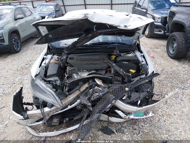 45618760 :رقم المزاد ، 1C3CCCAB6GN137807 vin ، 2016 Chrysler 200 Limited مزاد بيع