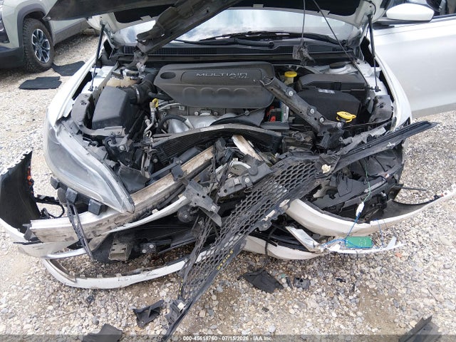 45618760 :رقم المزاد ، 1C3CCCAB6GN137807 vin ، 2016 Chrysler 200 Limited مزاد بيع