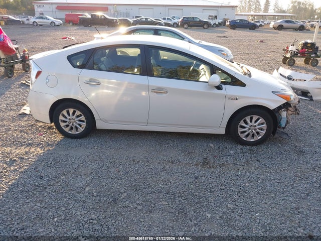 45618765 :رقم المزاد ، JTDKN3DP0C3017158 vin ، 2012 Toyota Prius Plug-in Advanced مزاد بيع