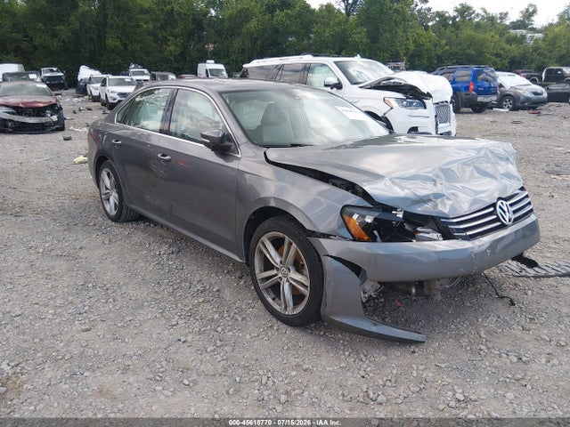 Aukcja sprzedaży 2014 Volkswagen Passat 1.8t Se, vin: 1VWBS7A30EC115804, numer aukcji: 45618770