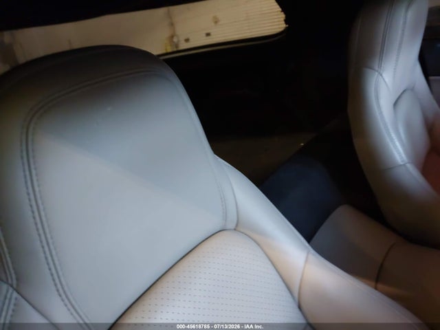 2011 Chevrolet Corvette Grand Sport მანქანა იყიდება აუქციონზე, vin: 1G1YW2DW9B5106862, აუქციონის ნომერი: 45618785