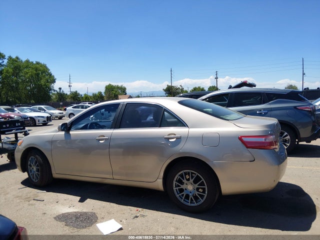 45618830 :رقم المزاد ، 4T4BE46K68R046481 vin ، 2008 Toyota Camry Le مزاد بيع