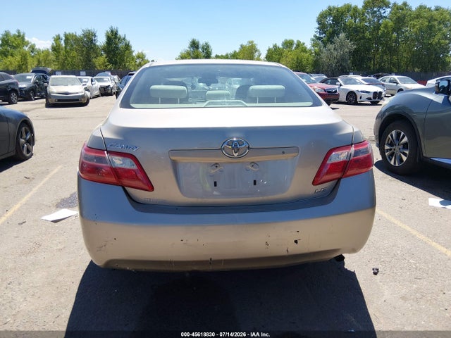 45618830 :رقم المزاد ، 4T4BE46K68R046481 vin ، 2008 Toyota Camry Le مزاد بيع
