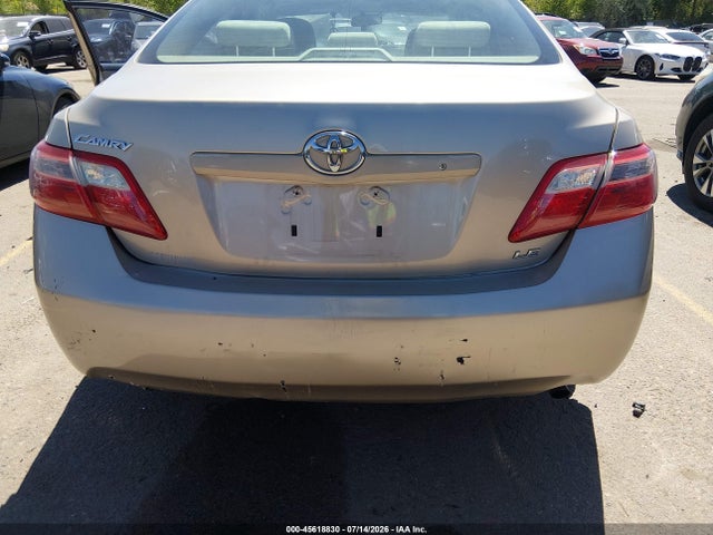 45618830 :رقم المزاد ، 4T4BE46K68R046481 vin ، 2008 Toyota Camry Le مزاد بيع